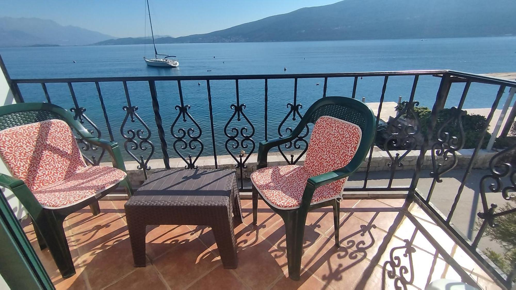 Rooms Beba Herceg Novi Exterior photo